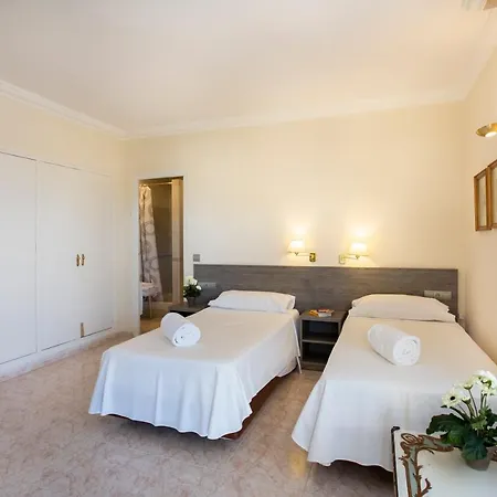 Habitacions Cristina Landhaus Castell-Platja d’Aro